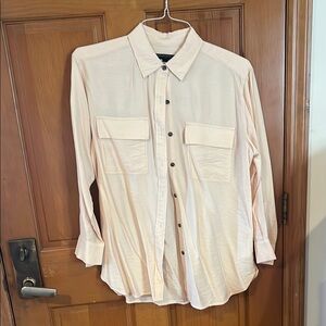 BANANA REPUBLIC Ivory Button-Up Shirt